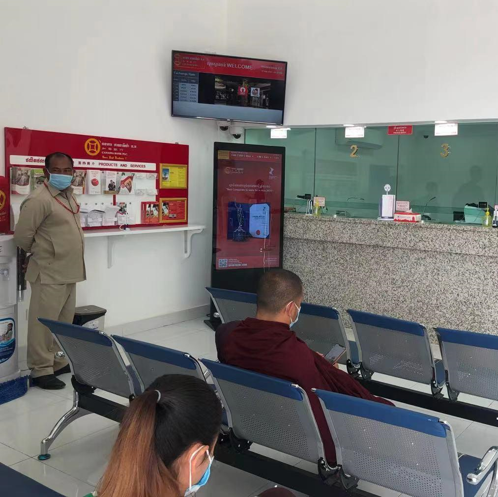 Écran numérique LCD vertical intérieur de 55 pouces
